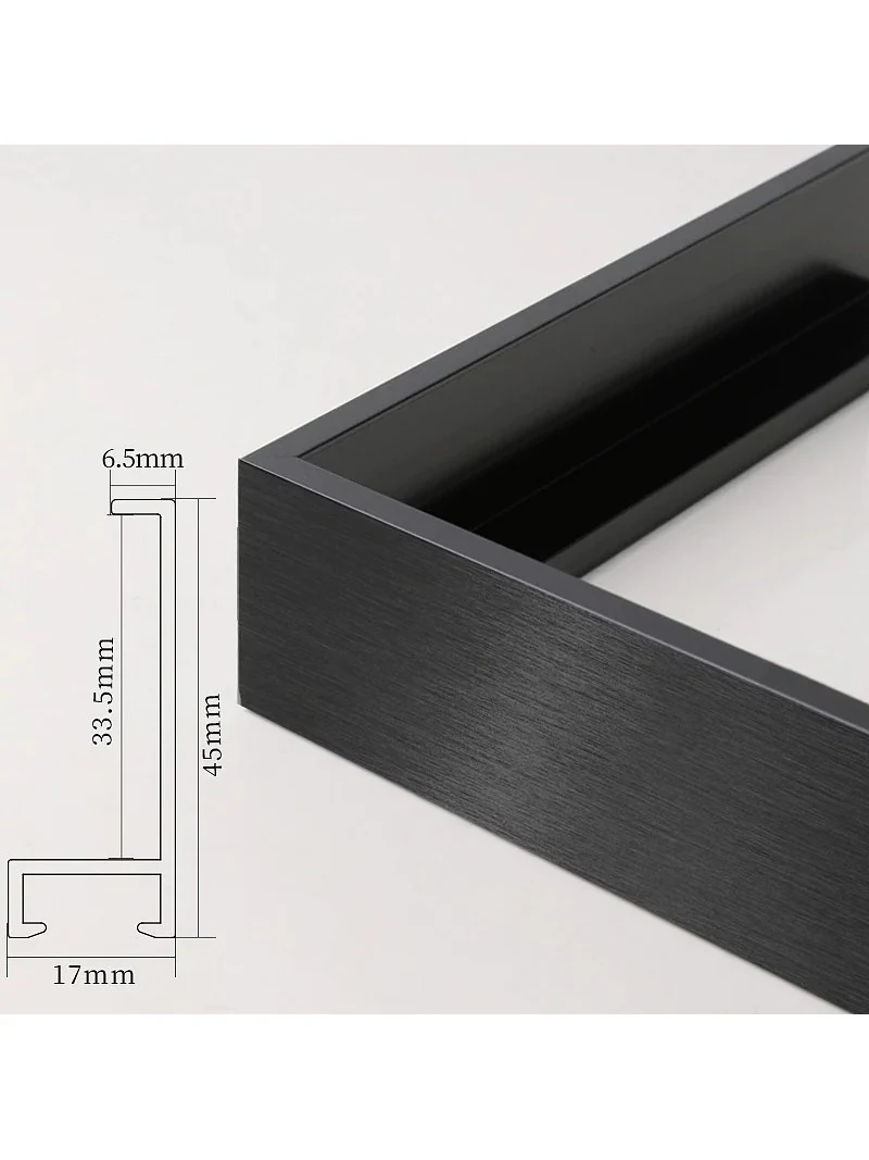 Schwarze Aluminiumrahmenecke mit bemaßtem Querschnitt