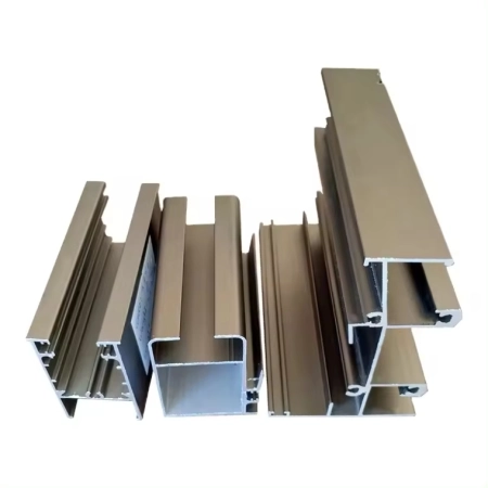 Aluminiumprofilmuster für den Baubereich mit sichtbaren Querschnitten